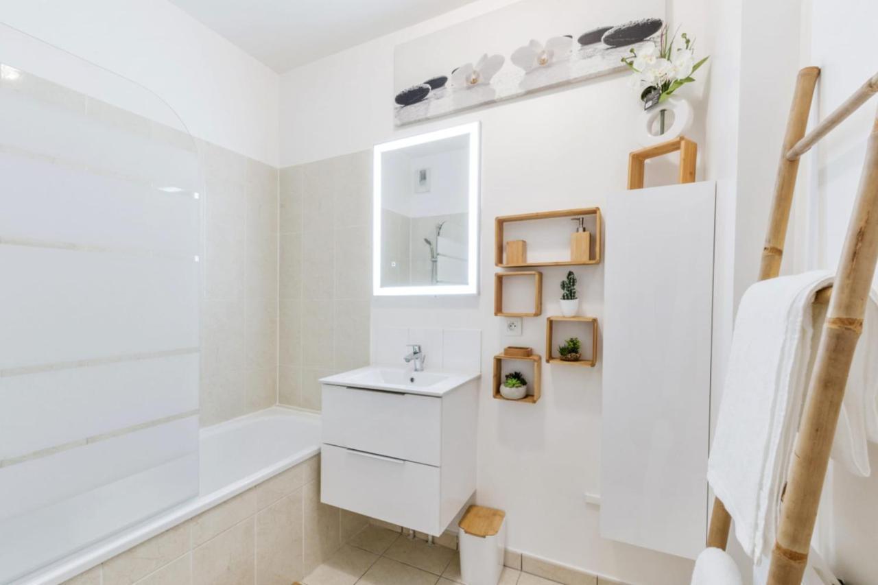 Appartement Des Reves Bleus - Welkeys Montévrain Esterno foto
